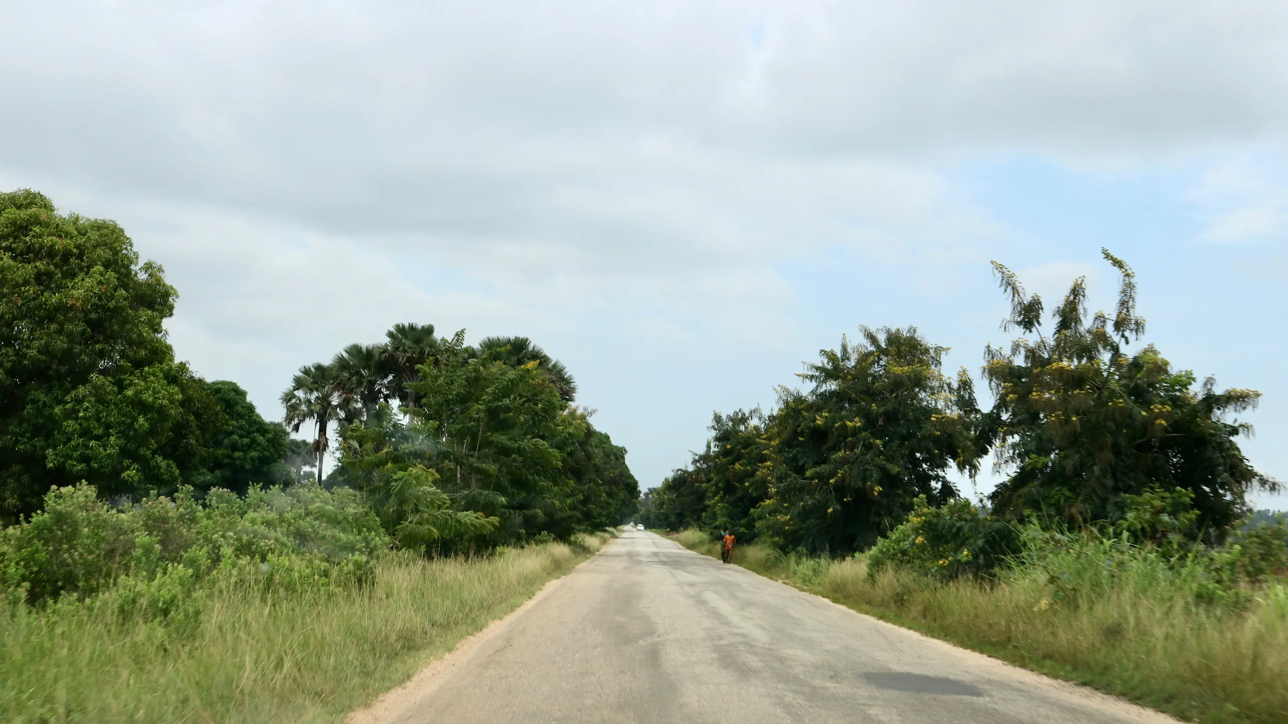 driving in Zanzibar road conditions