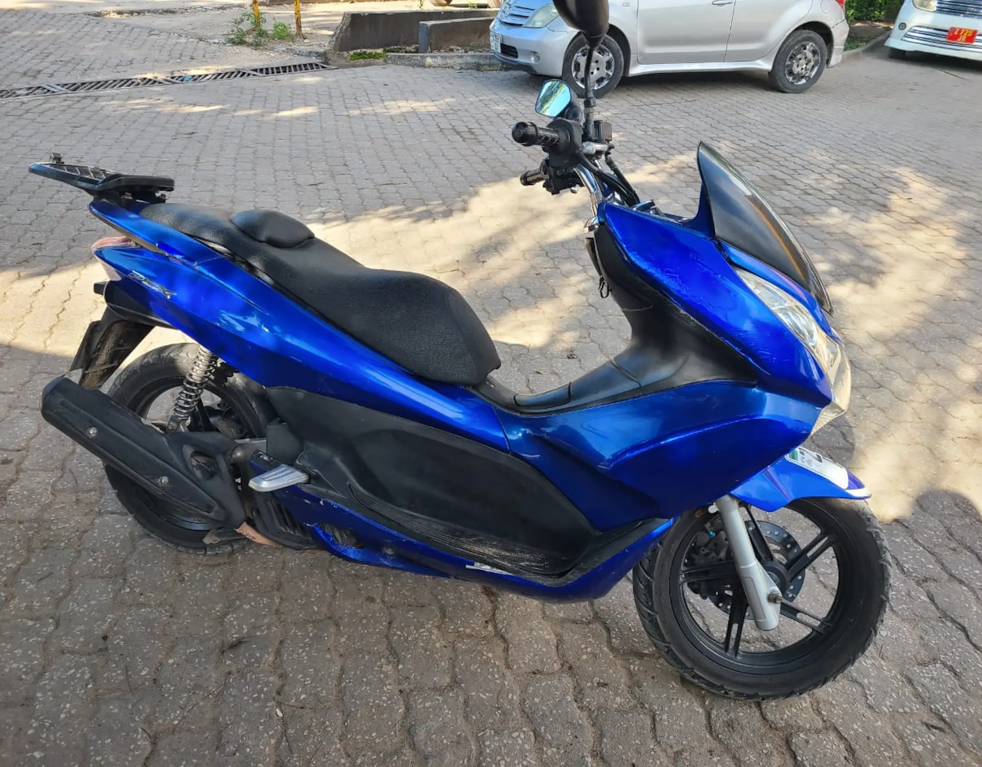 Cars for rent in Zanzibar with Drive Zanzibar scooter