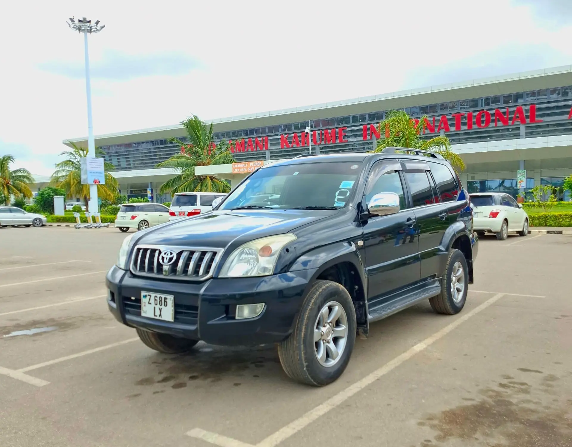 Cars for rent in Zanzibar with Drive Zanzibar Toyota Prado 5 door black